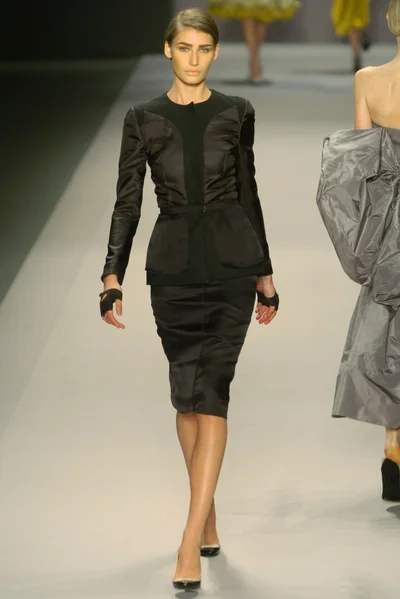 Look 35